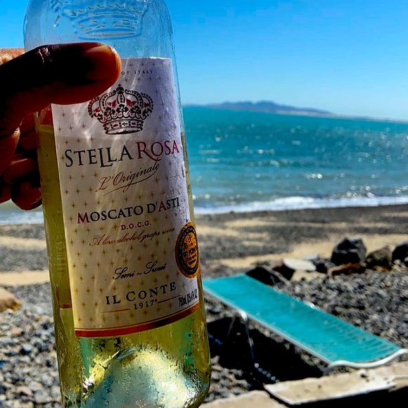 Meet your Posher, “D” - Picture 3 of 4